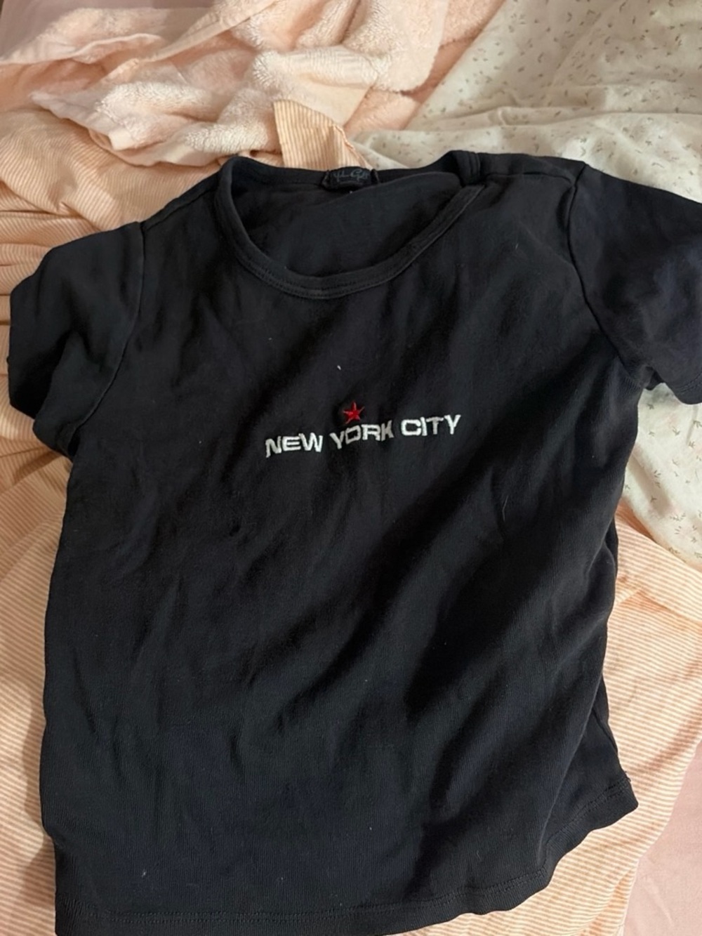 Hollister Black Short-Sleeve Tee with 'New York City' Embroidery